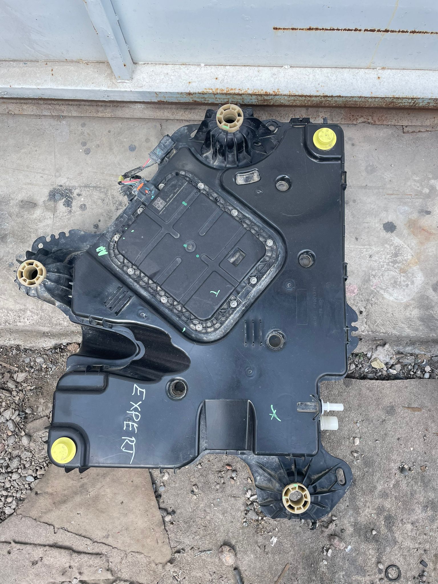 Peugeot Expert Adblue Tankı 